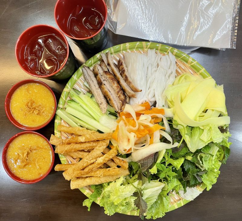 10 quán Nem Nướng Quận 10 ngon giá cực rẻ Sài Gòn Hồ Chí Minh (3)