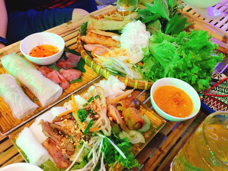10 quán Nem Nướng Quận 7 ngon và dinh dưỡng Sài Gòn Hồ Chí Minh (3)
